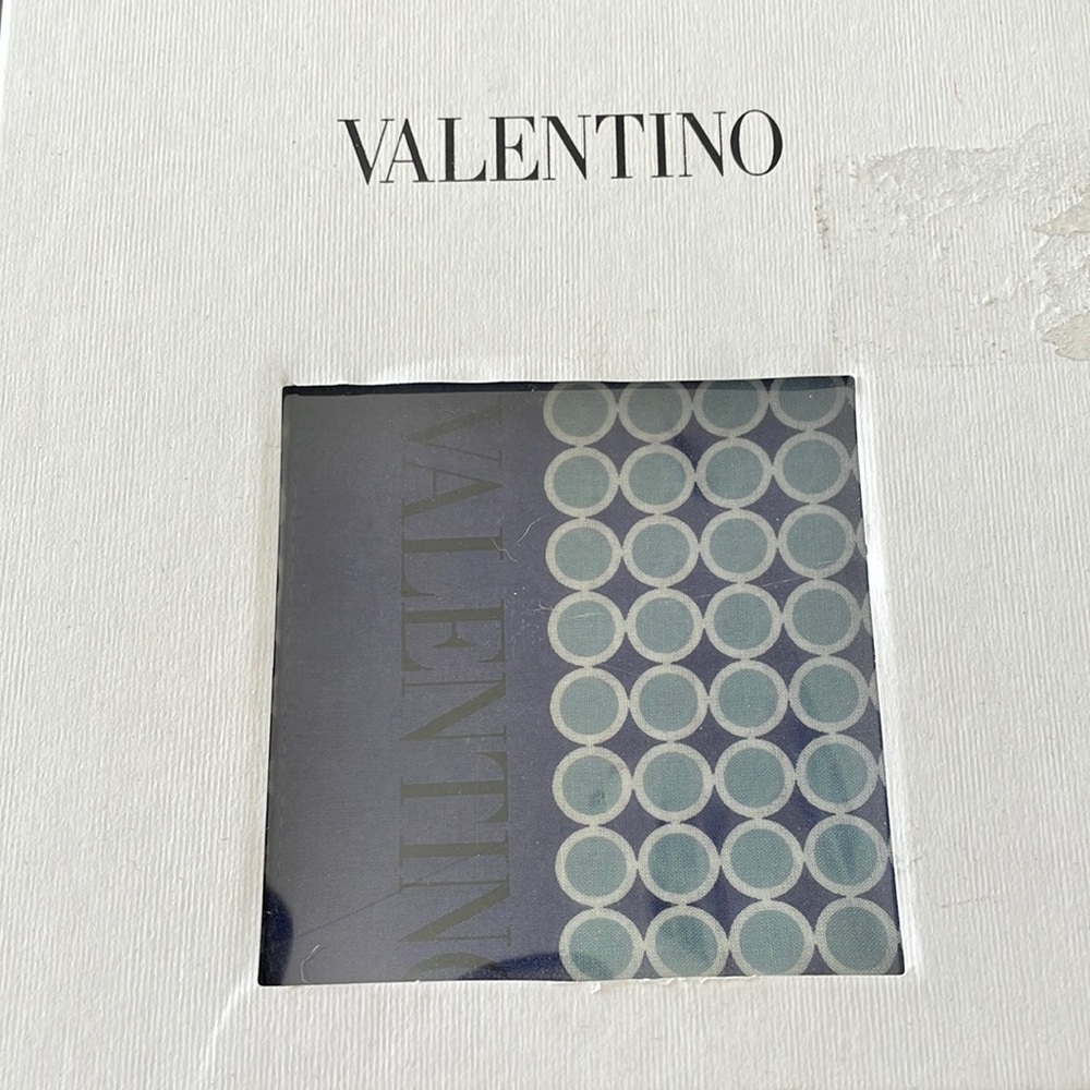 VALENTINO